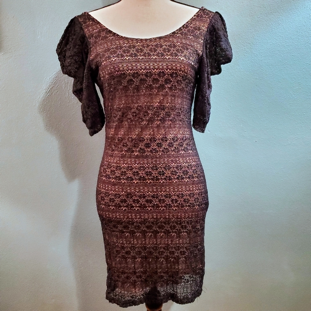 TIMING black lace nude lining puff sleeve dress